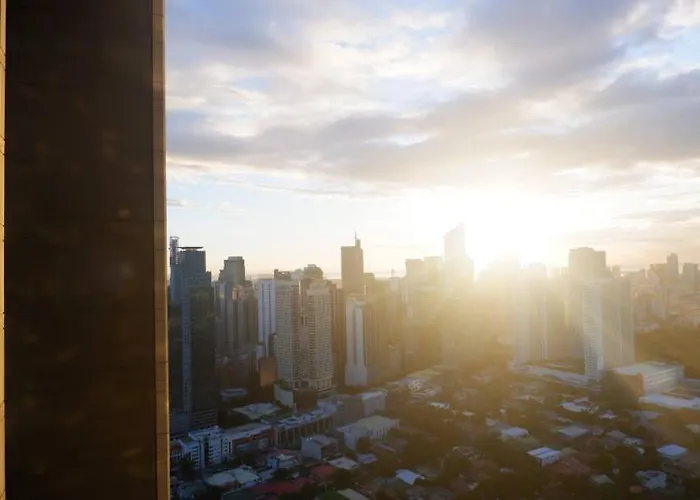 Elegant Stylish 1 Bedroom Balcony And Bay View Free Sauna Pool Gym Makati 4*
