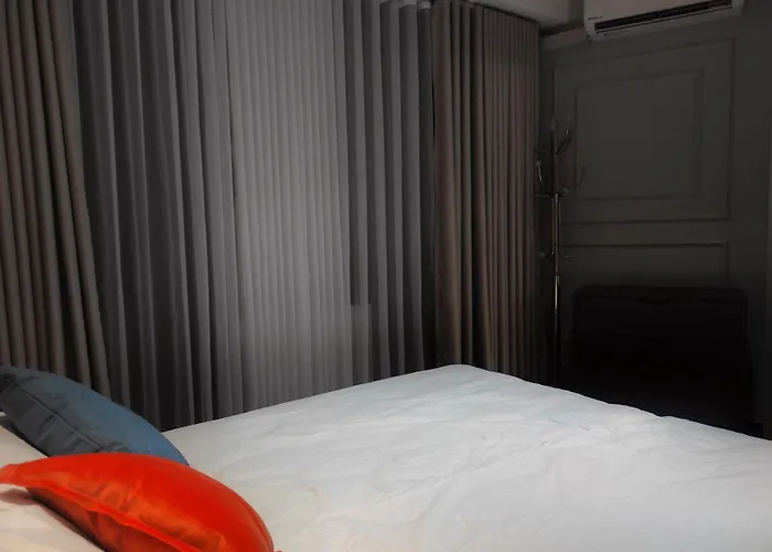 Elegant Stylish 1 Bedroom Balcony And Bay View Free Sauna Pool Gym Makati Aparthotel 4*